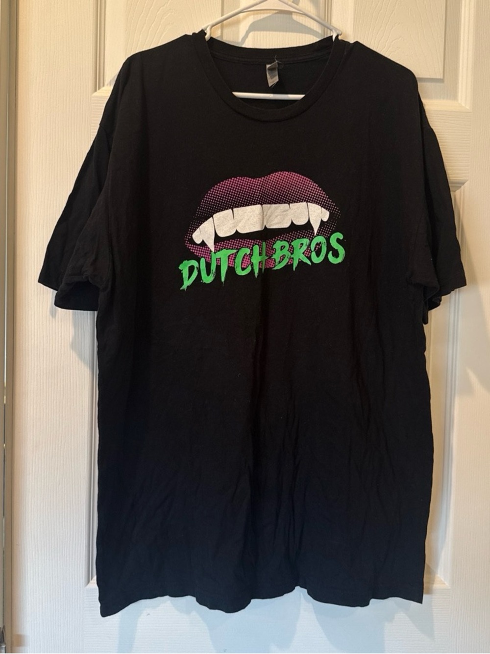 RARE Dutch Bros Tshirt